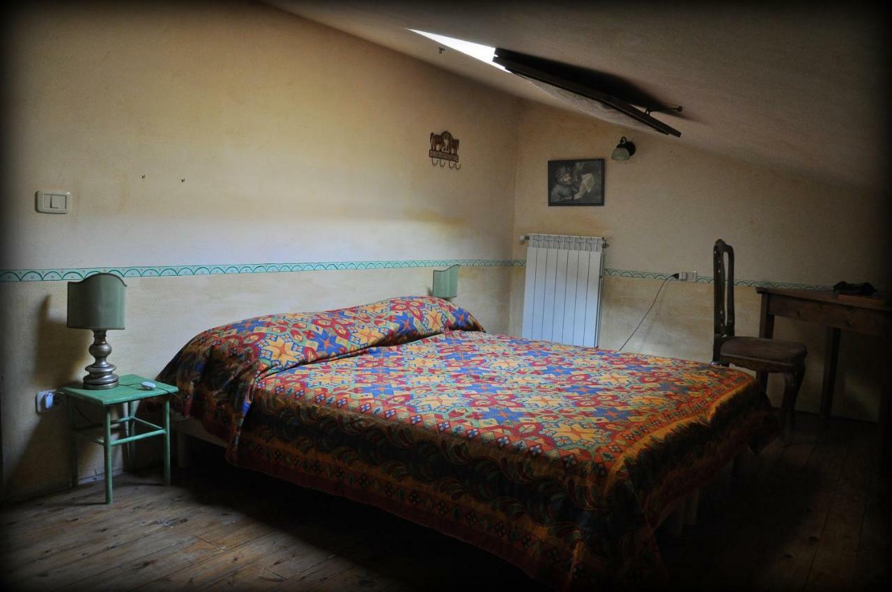 Podere Di Maggio - Casa Della Nonna サンタ・フィオーラ エクステリア 写真